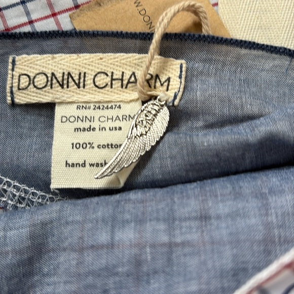 NWT: DONNI CHARM WOMAN’S DIAGONAL BLUE DENIM/RED CHECK SCARF 100% COTTON 66x52 - Picture 4 of 5